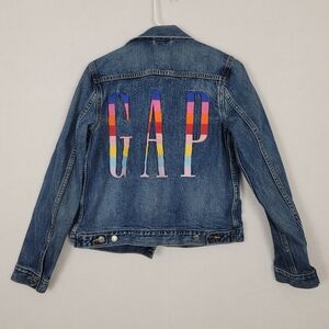 GAP Med Denim Jacket Colorful Embroidered Logo 100% Cotton Excellent Condition